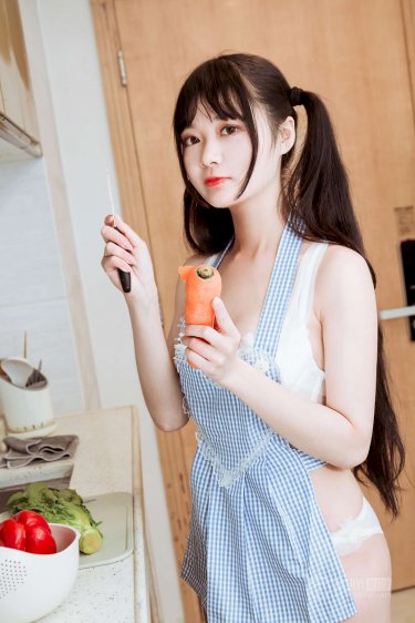 tiffany nichkhun